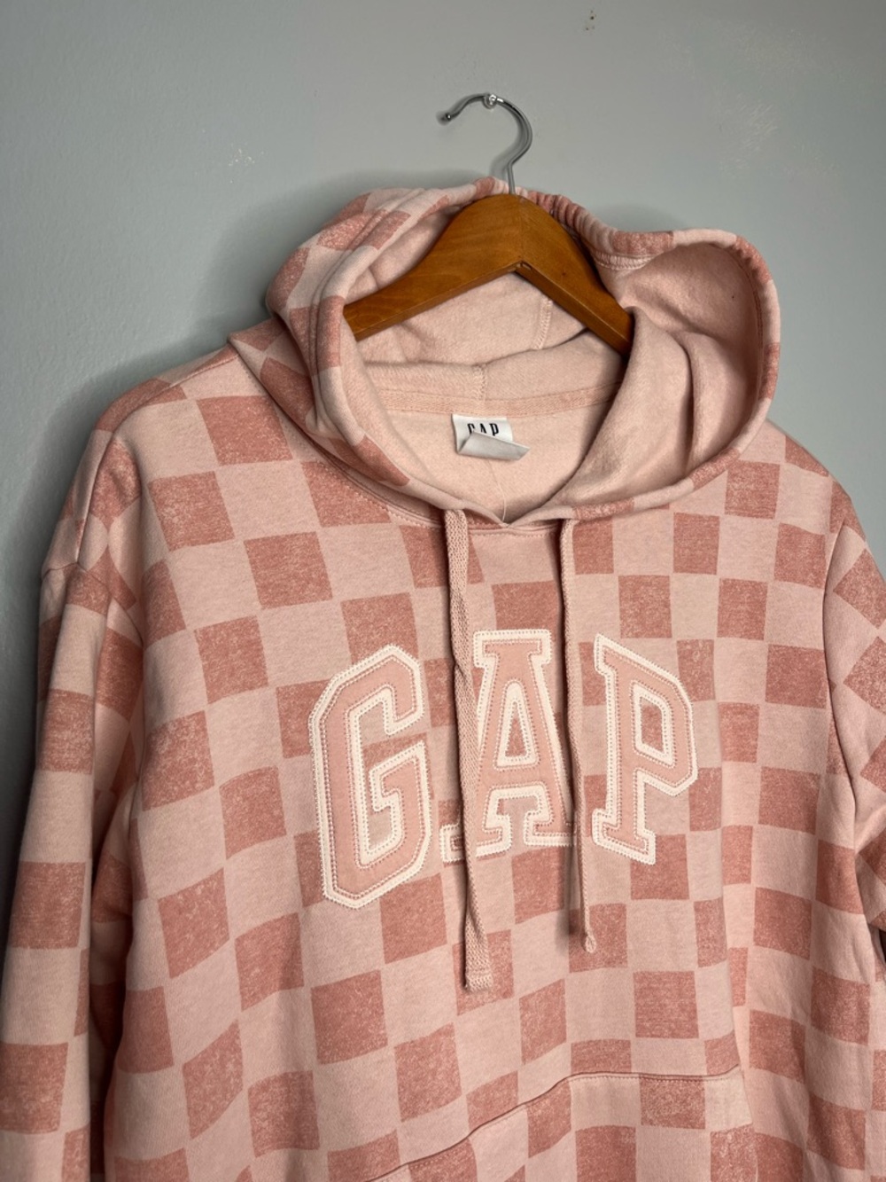 GAP Women’s Pink Checkerboard Spellout Pullover Hoodie Sweatshirt Large NWT CC - Picture 7 of 13